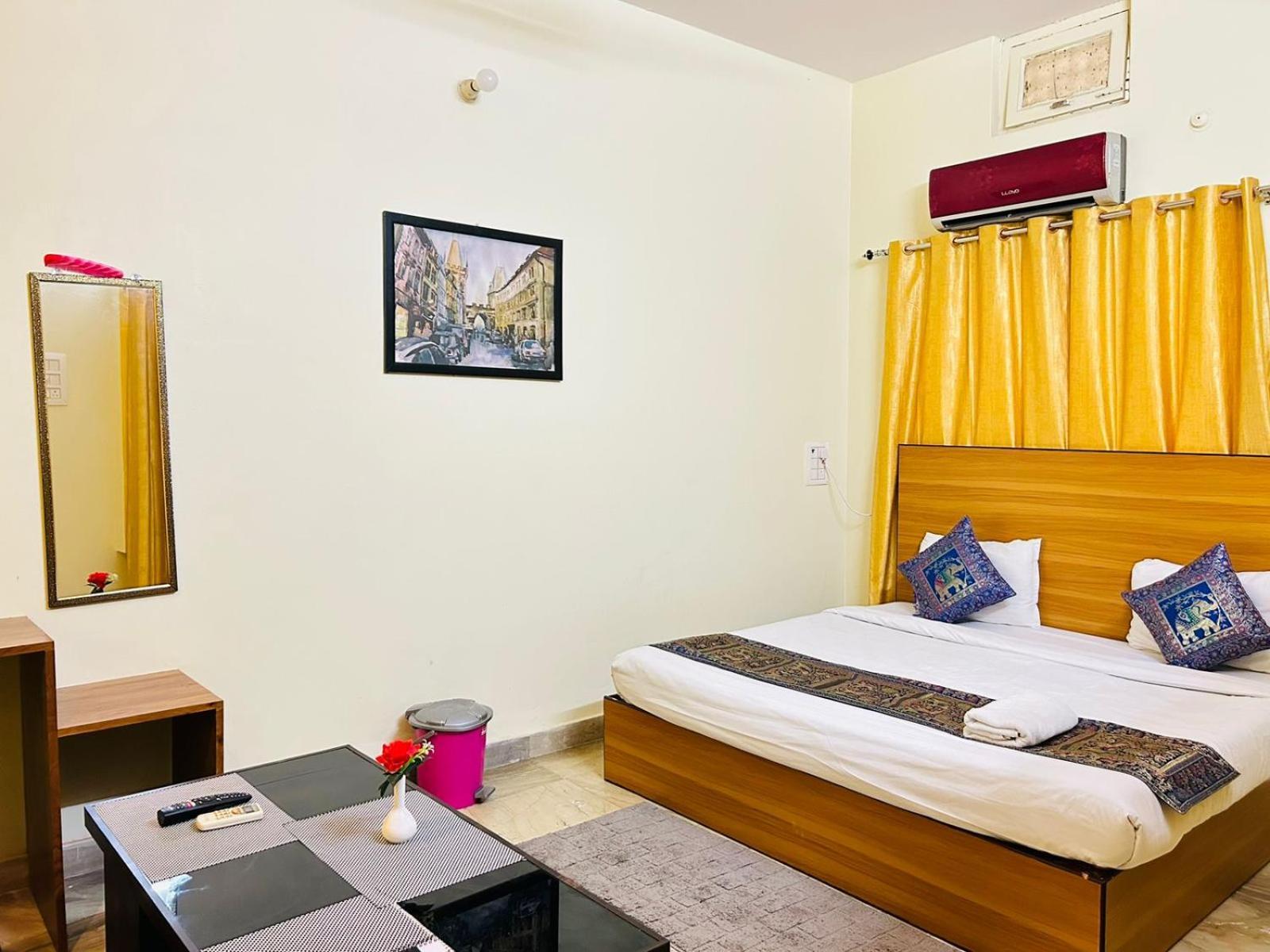 Shankar Vilaas -A Boutique Stay Forigners Choice Near Ghats And Temples Варанаси Экстерьер фото