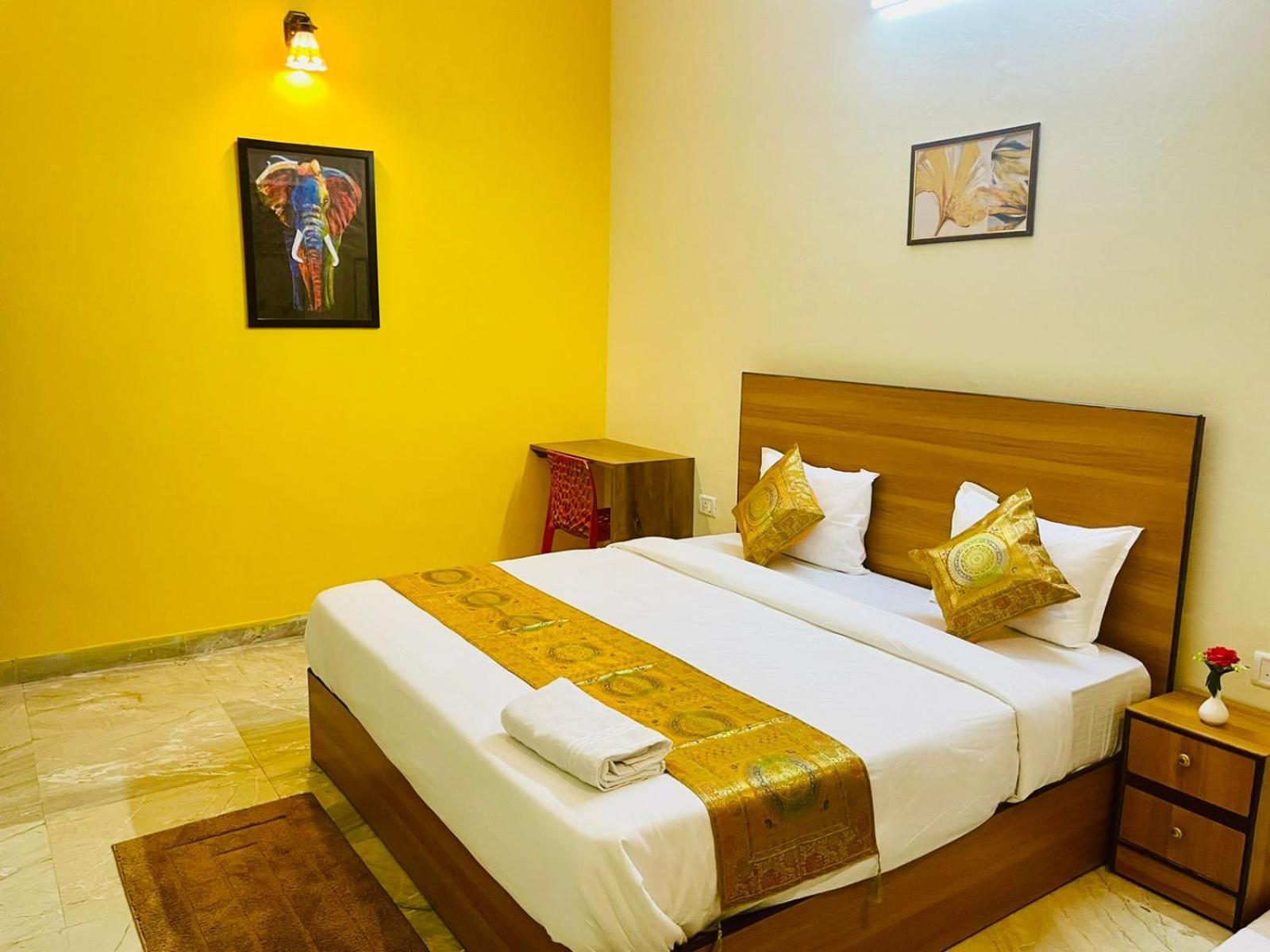 Shankar Vilaas -A Boutique Stay Forigners Choice Near Ghats And Temples Варанаси Экстерьер фото