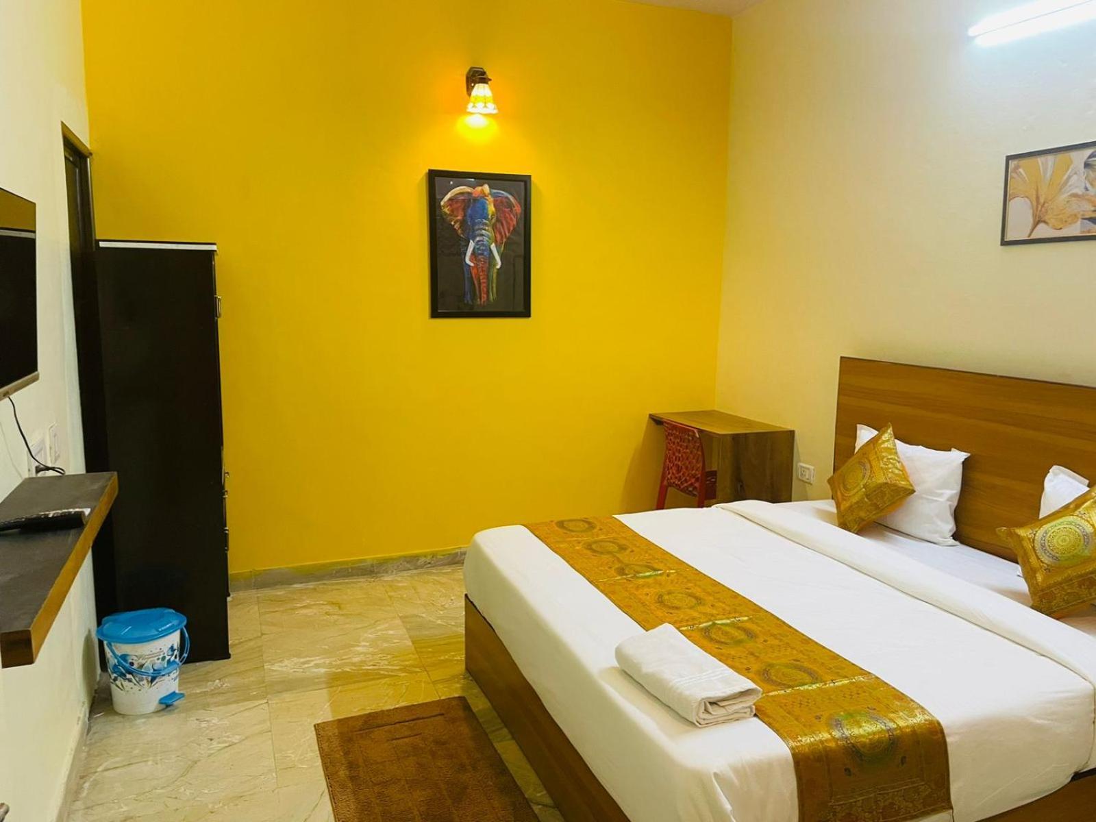 Shankar Vilaas -A Boutique Stay Forigners Choice Near Ghats And Temples Варанаси Экстерьер фото