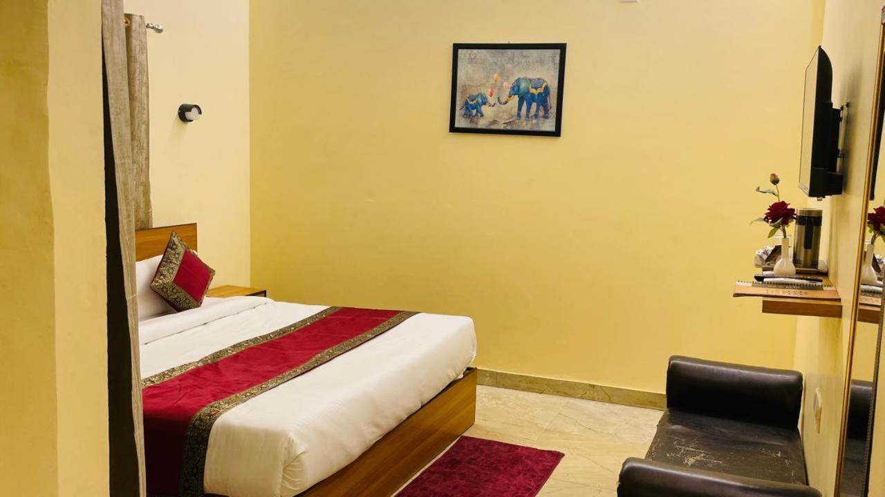 Shankar Vilaas -A Boutique Stay Forigners Choice Near Ghats And Temples Варанаси Экстерьер фото