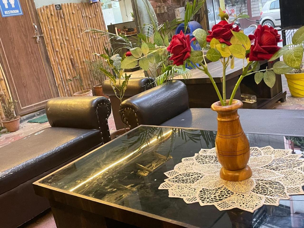Shankar Vilaas -A Boutique Stay Forigners Choice Near Ghats And Temples Варанаси Экстерьер фото